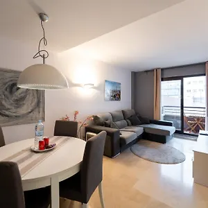 Comfy Downtown + Private Terrace Apartamento Barcelona